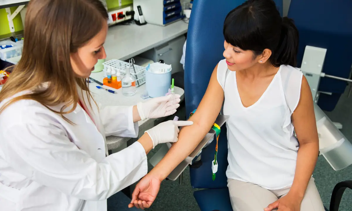 ازمایش تیروئید چگونه است